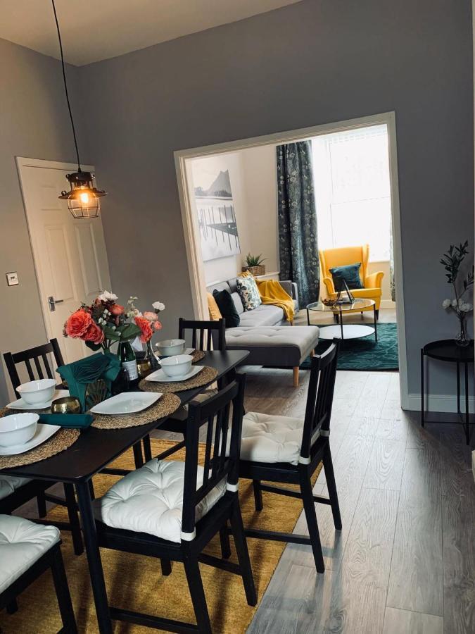 Stylish, Spacious & Luxurious Home - Parking Ливерпуль Экстерьер фото