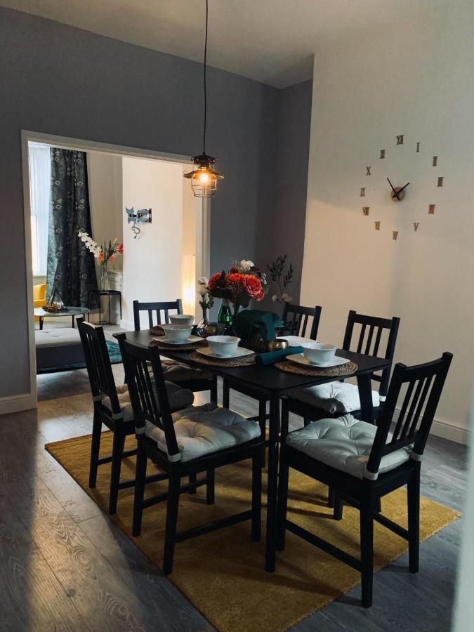 Stylish, Spacious & Luxurious Home - Parking Ливерпуль Экстерьер фото